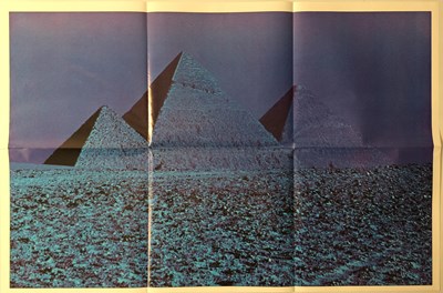 Lot 16 - PINK FLOYD - THE DARK SIDE OF THE MOON LP (UK COMPLETE SOLID TRIANGLE - SHVL 804)