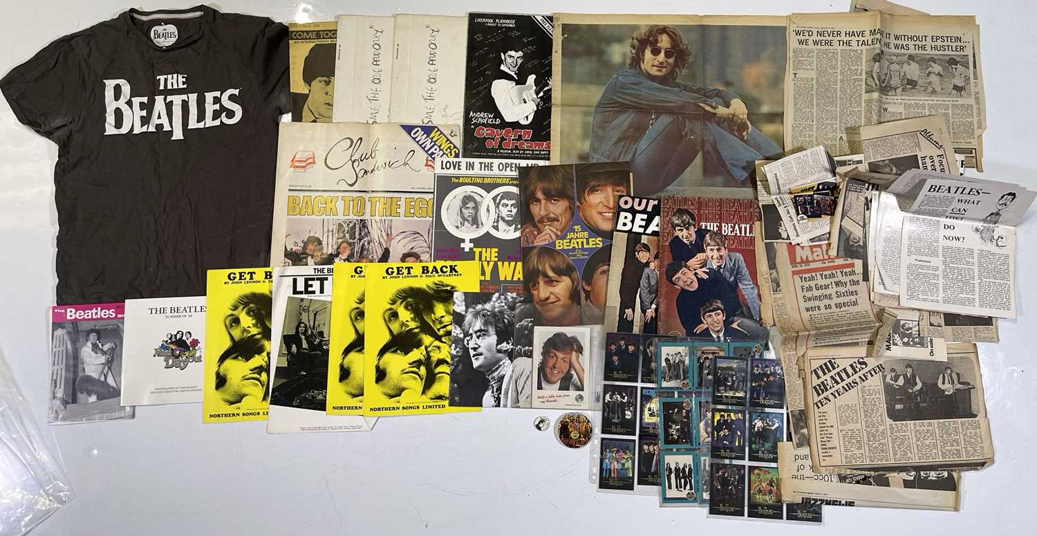 Lot 393 - THE BEATLES - MUSIC MEMORABILIA.