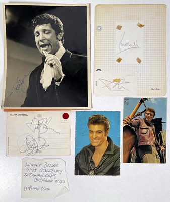 Lot 266 - 1950S/1960S ROCK AND ROLL AUTOGRAPHS INC CHUCK BERRY.