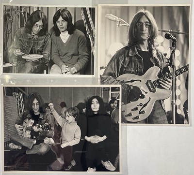 Lot 183 - BEATLES / ROLLING STONES AND MORE - VINTAGE ' ROCK N ROLL CIRCUS' PHOTO PRINTS BY MIKE RANDOLPH.