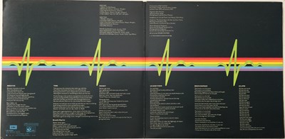 Lot 998 - PINK FLOYD - THE DARK SIDE OF THE MOON LP (UK SOLID TRIANGLE - SHVL 804)