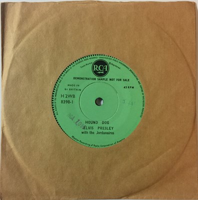 Lot 34 - Elvis Presley - Hound Dog/ Blue Suede Shoes (UK RCA Single Sided 7" Demos)