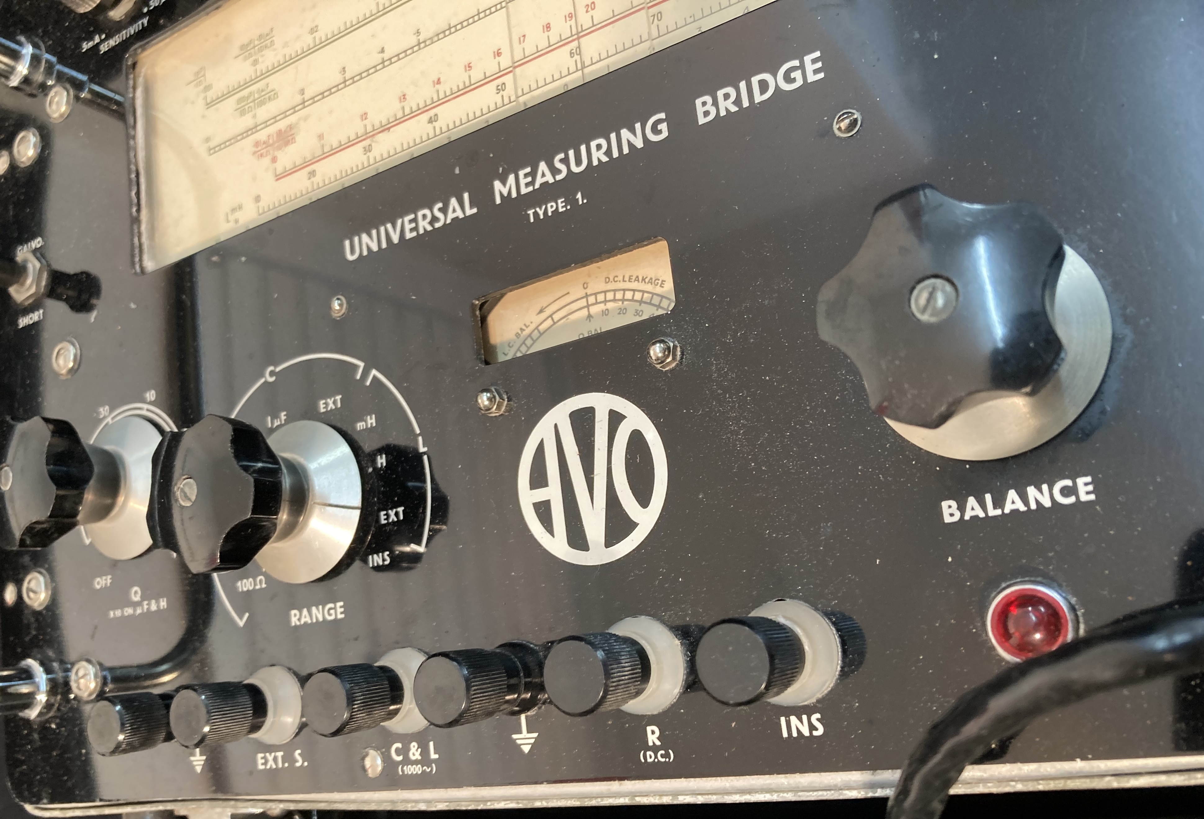 Avo Rlc Bridge Lot 5 - Avo Universal Measuring Bridge Type 1 and