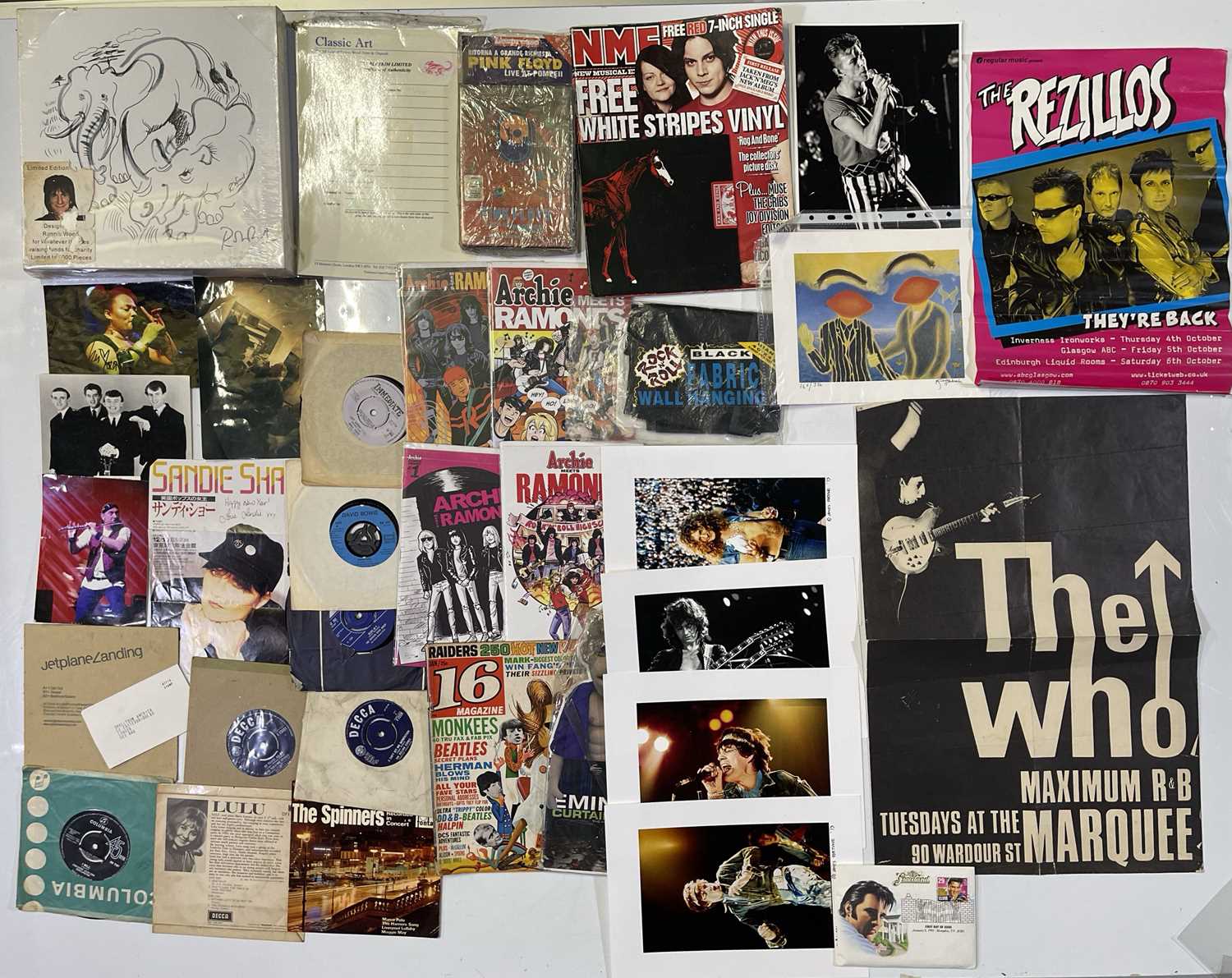 Lot 74 - MUSIC MEMORABILIA INC RONNIE WOOD BOXSET.