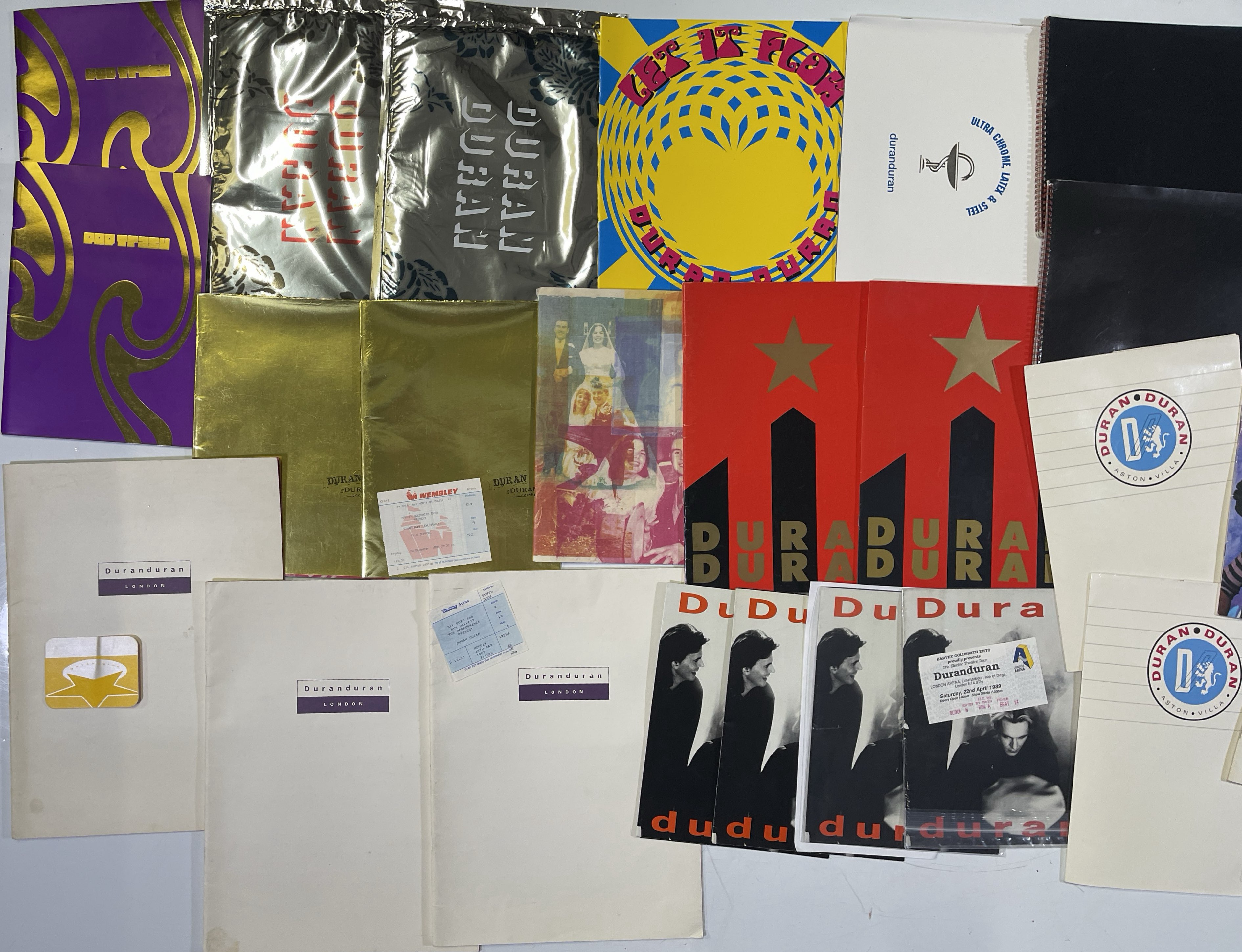 Lot 450 - DURAN DURAN - COMPREHENSIVE CONCERT