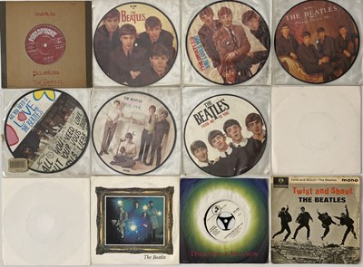 Lot 1238 - THE BEATLES - 7" PACK