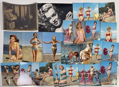 Lot 112 - VINTAGE POSTCARDS - PIN UPS.