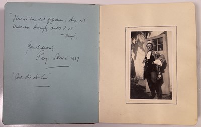Lot 293 - GOLF INTEREST - EARLY 20TH C AUTOGRAPH BOOK WITH SAMUEL RYDER / WHITCOMBE / HAVERS AND MORE.