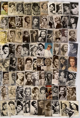 Lot 82 - 500+ VINTAGE  FILM STAR POSTCARDS.