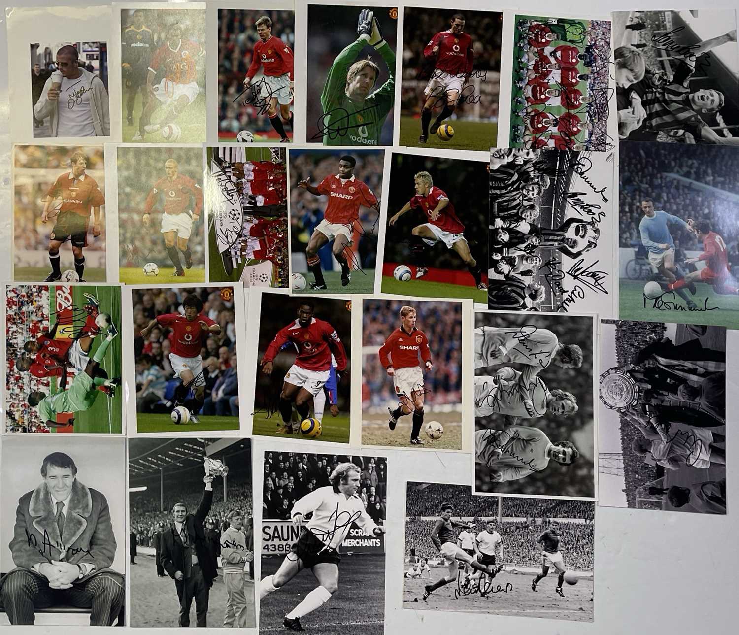Lot 335 - MANCHESTER UNITED / MANCHESTER CITY - SIGNED FOOTBALL PHOTOGRAPHS.