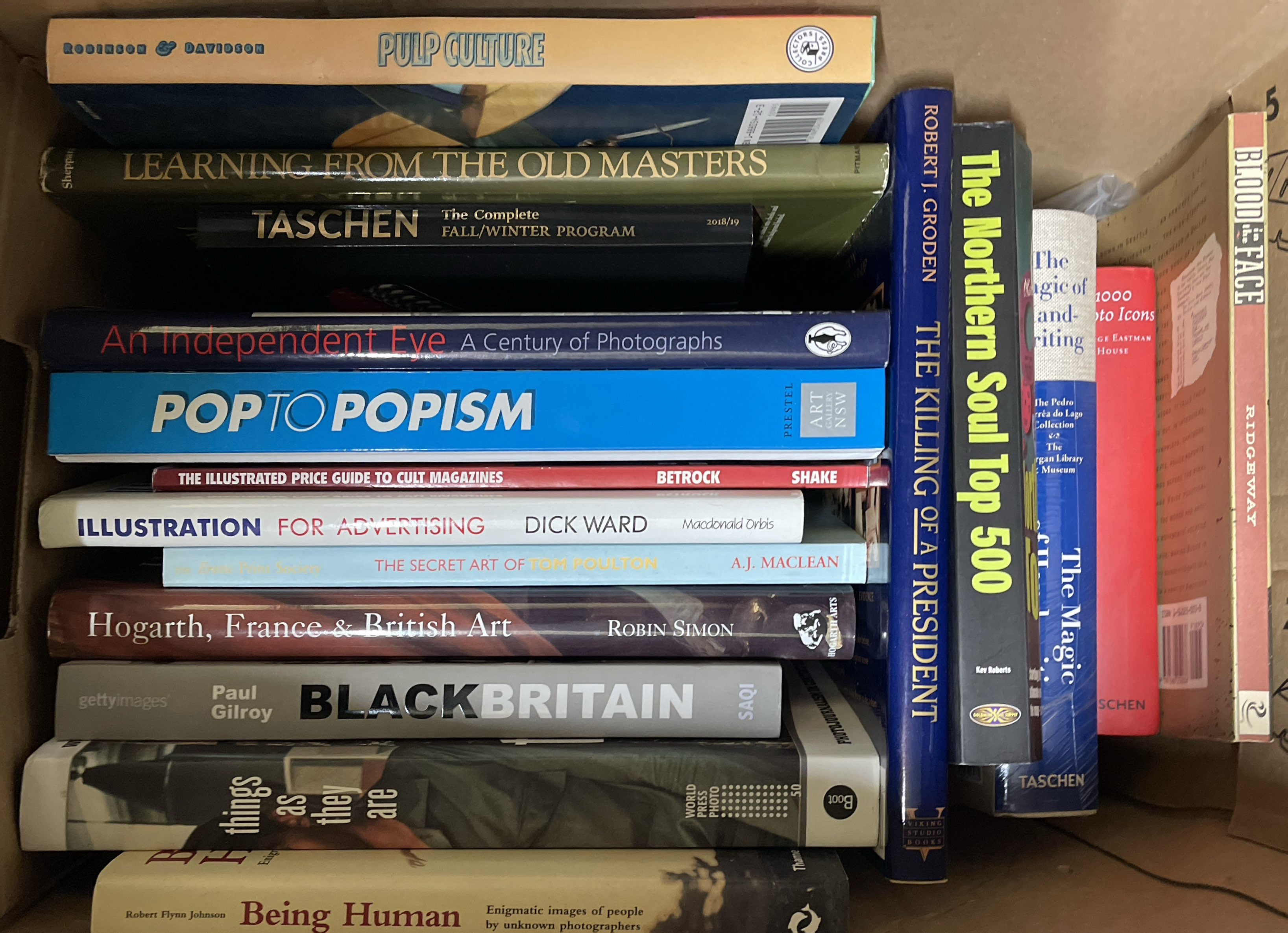 Lot 207 - ART & CULTURE BOOKS.