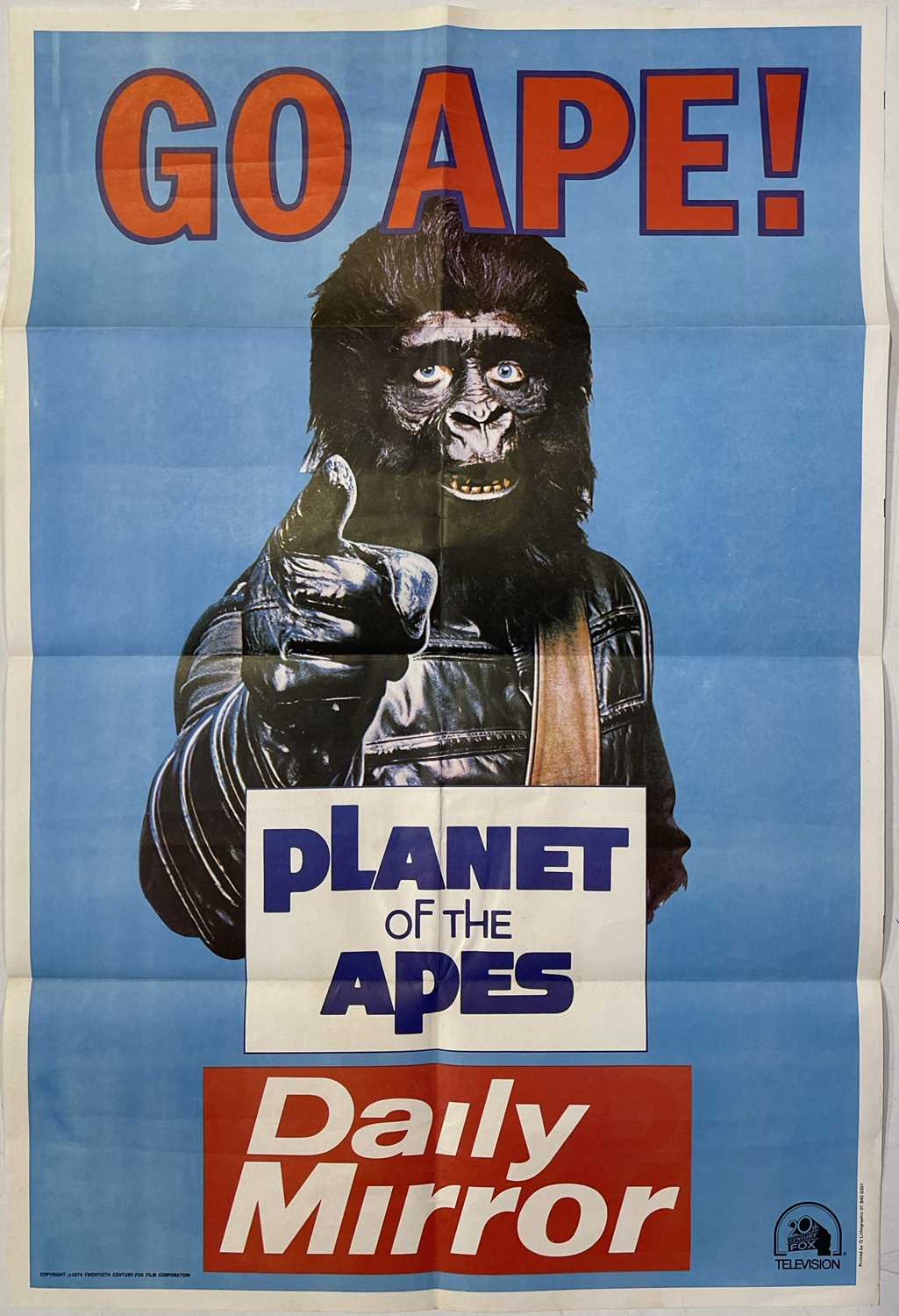 Lot 194 - PLANET OF THE APES (1974) GO APE! DAILY MIRROR PROMO POSTER.
