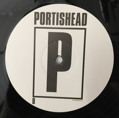 Lot 12 - PORTISHEAD - PORTISHEAD (ORIGINAL 1997 PROMO 2 x 12" ALBUM - PORT LP PRO)
