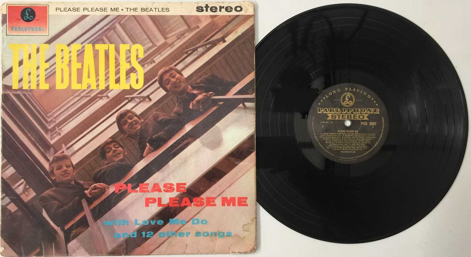 Lot 37 - THE BEATLES - PLEASE PLEASE ME LP (ORIGINAL UK STEREO 'BLACK AND GOLD' PCS 3042)