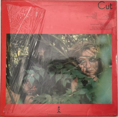 Lot 50 - THE SLITS - CUT LP (UK ORIGINAL - SIGNED INNER SLEEVE- ISLAND - ILPS 9573)