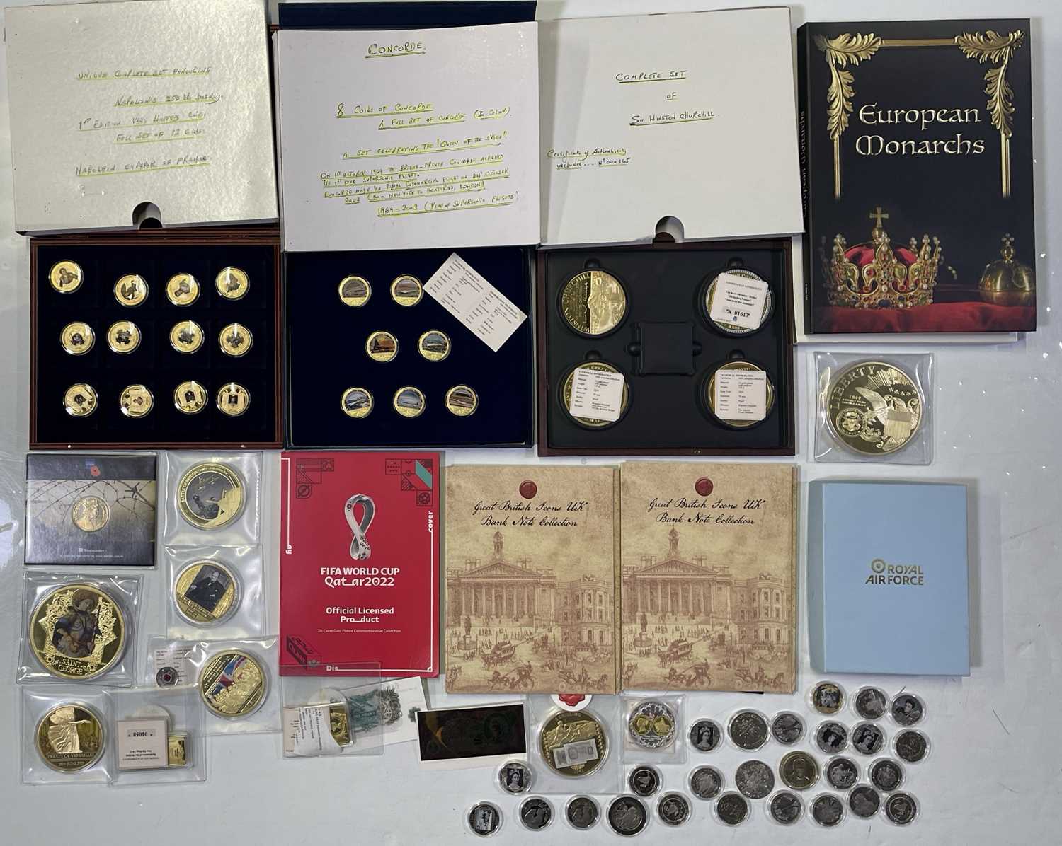 Lot 65 - COINS / CROWN / MEDALS SETS.