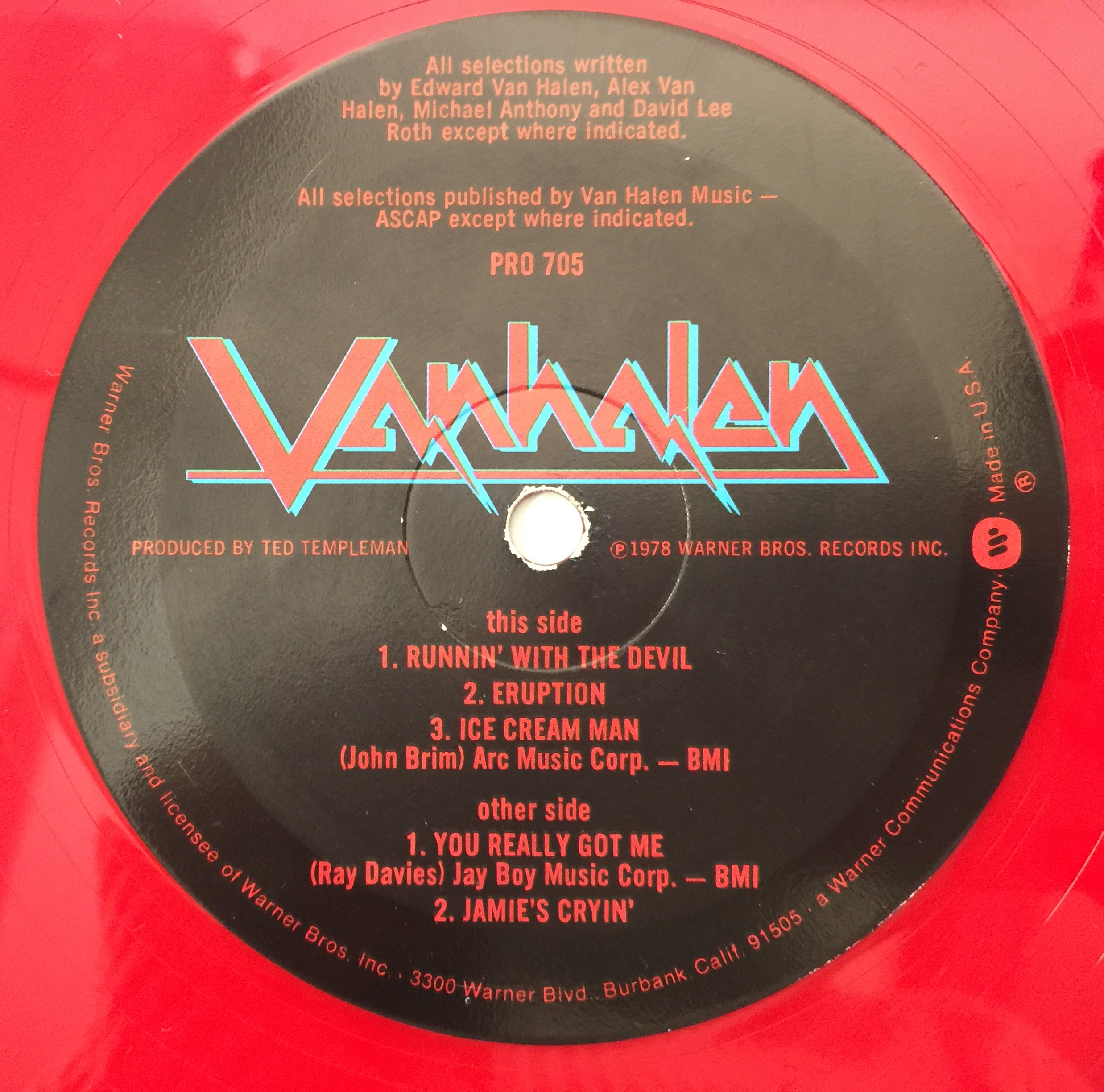 Lot 29 - LED ZEPPELIN / VAN HALEN - LP / 7