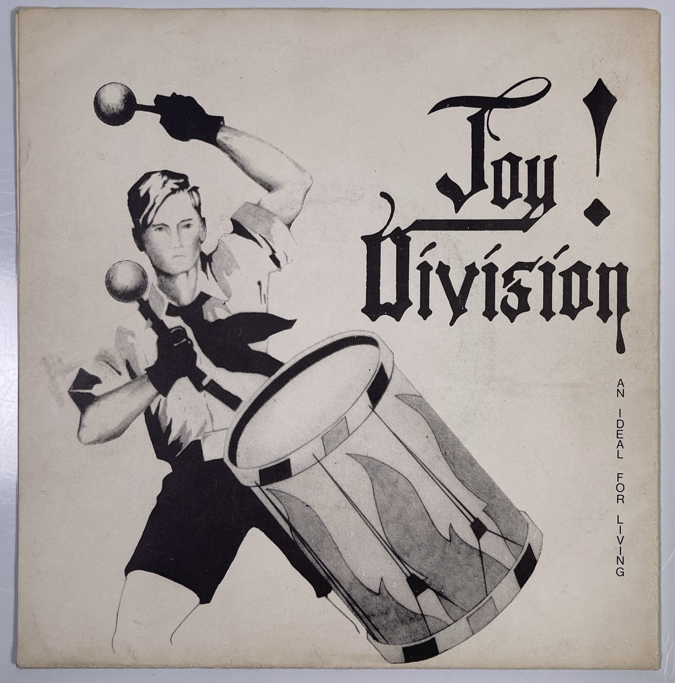 Lot 174 - JOY DIVISION - AN IDEAL FOR LIVING 7