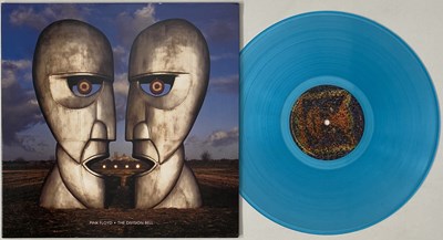 Lot 211 - PINK FLOYD - THE DIVISION BELL LP PACK (UK & US ORIGINAL COPIES)
