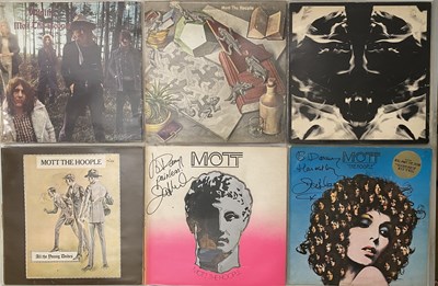Lot 110 - MOTT THE HOOPLE / RELATED - LP COLLECTION