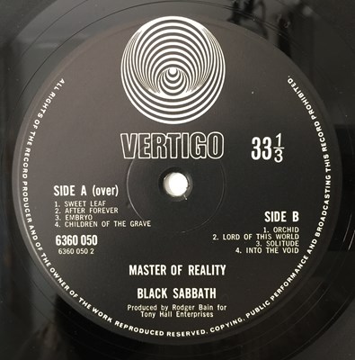 Lot 124 - BLACK SABBATH - MASTER OF REALITY LP (ORIGINAL UK COPY COMPLETE WITH POSTER - VERTIGO 6360 050)
