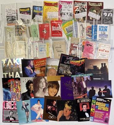 Lot 2310124 - 130+ CONCERT & THEATRE PROGRAMMES.