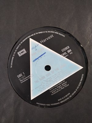 Lot 1153 - PINK FLOYD - DARK SIDE OF THE MOON LP (SHVL 804 - ORIGINAL UK 'SOLID BLUE' COPY)