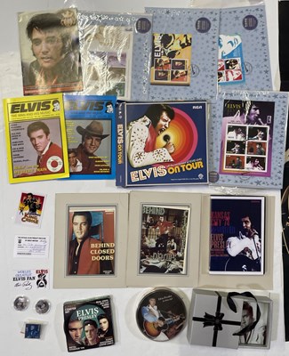 Lot 390 - ELVIS PRESLEY COLLECTABLES INC COINS / POSTERS / FLESH POTS BUST.