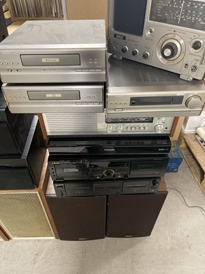 Lot 13 - ELECTRIC GUITAR & HIFI EQUIPMENT (SONY, PIONEER, NAD, TEAC).