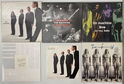 Lot 556 - DAVID BOWIE & RELATED -12"/LPs