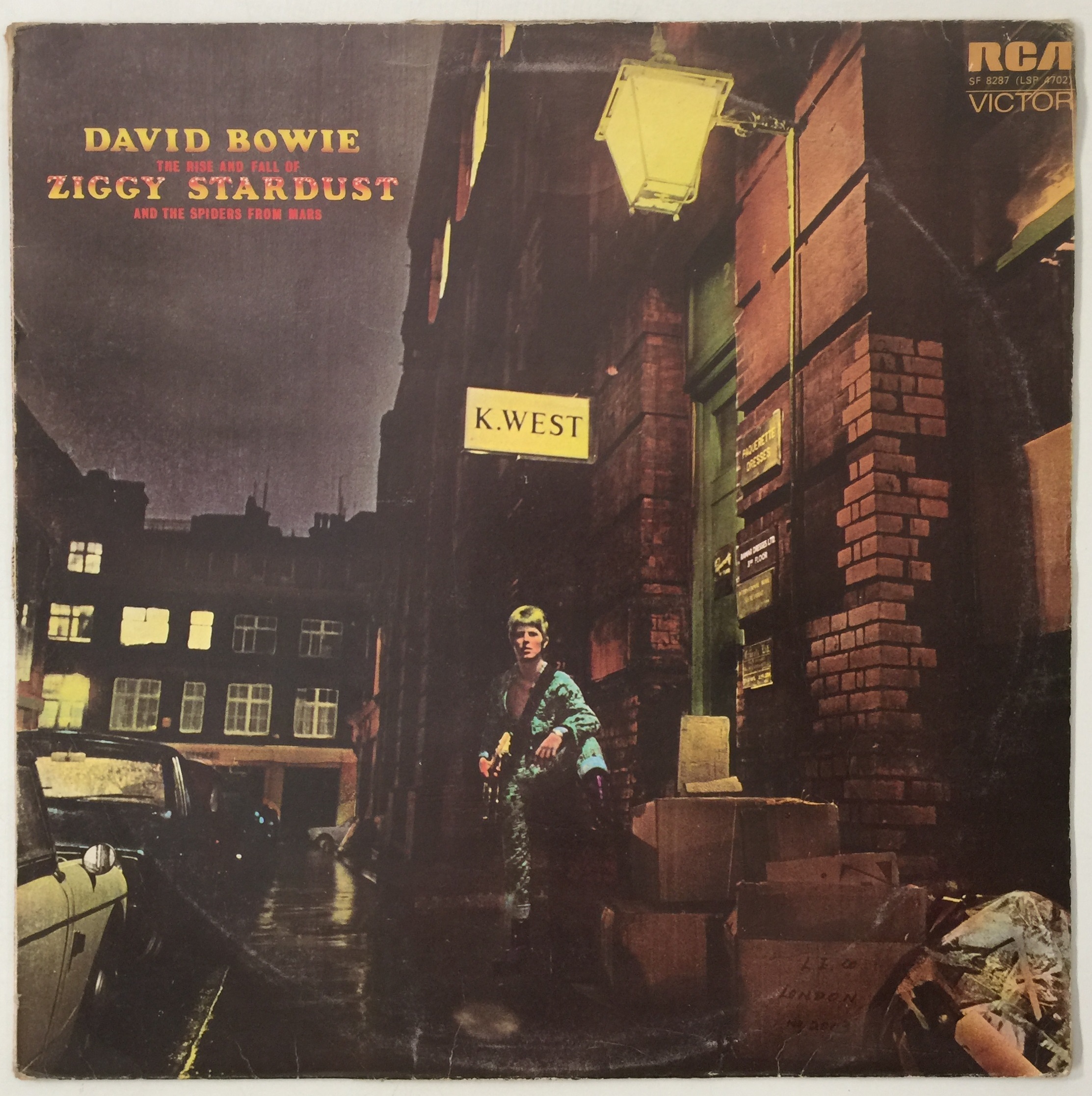 Lot 567 - DAVID BOWIE - ZIGGY STARDUST - ORIGINAL UK