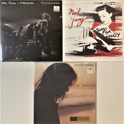 Lot 175 - NEIL YOUNG - 90s/2000s ONWARDS LPs