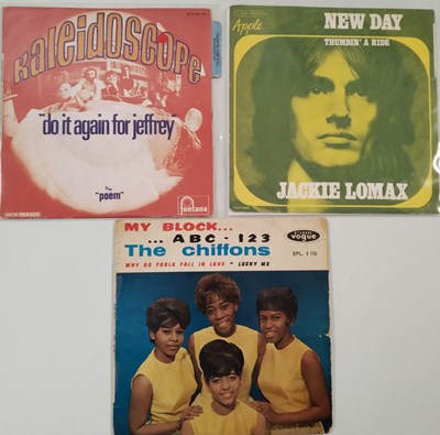 Lot 606 - 60s FRENCH PRESSED 7" EPs (KALEIDOSCOPE/ JACKIE LOMAX/ THE CHIFFONS)