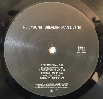 Lot 177 - NEIL YOUNG - DREAMIN' MAN LIVE '92 LP (ORIGINAL 2009 RELEASE - REPRISE 9362-49700-3)