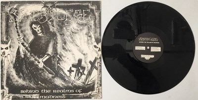 Lot 731 - SACRILEGE - BEHIND THE REALMS OF MADNESS LP (GURT 4 - UK ORIGINAL)