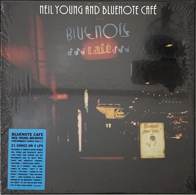 Lot 775 - NEIL YOUNG / BOB DYLAN - BOX SETS