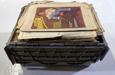 Lot 115 - LARGE COLLECTION OF EARLY 1980S NME MAGAZINES.