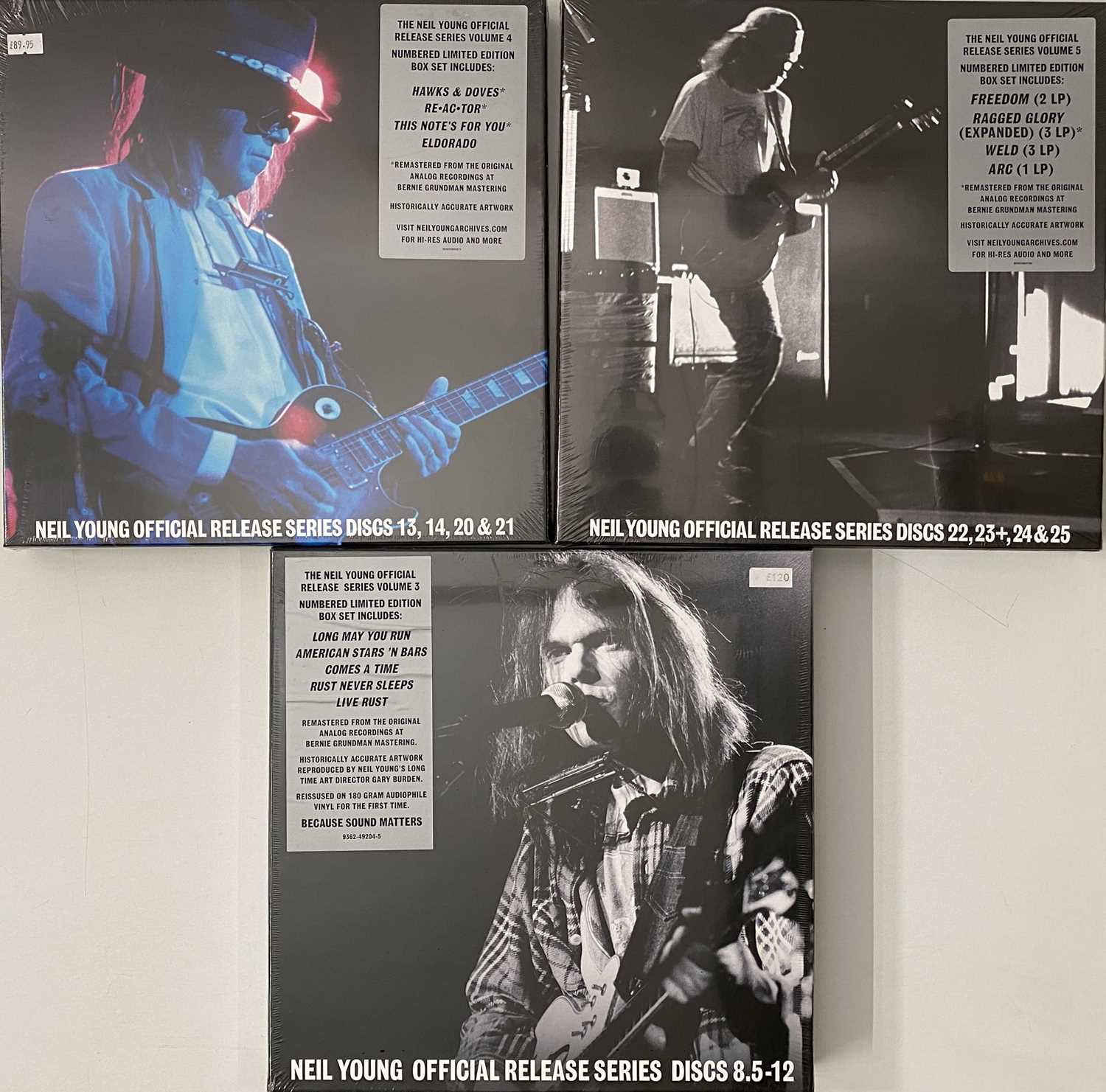 Lot 794 - NEIL YOUNG - BOX SETS