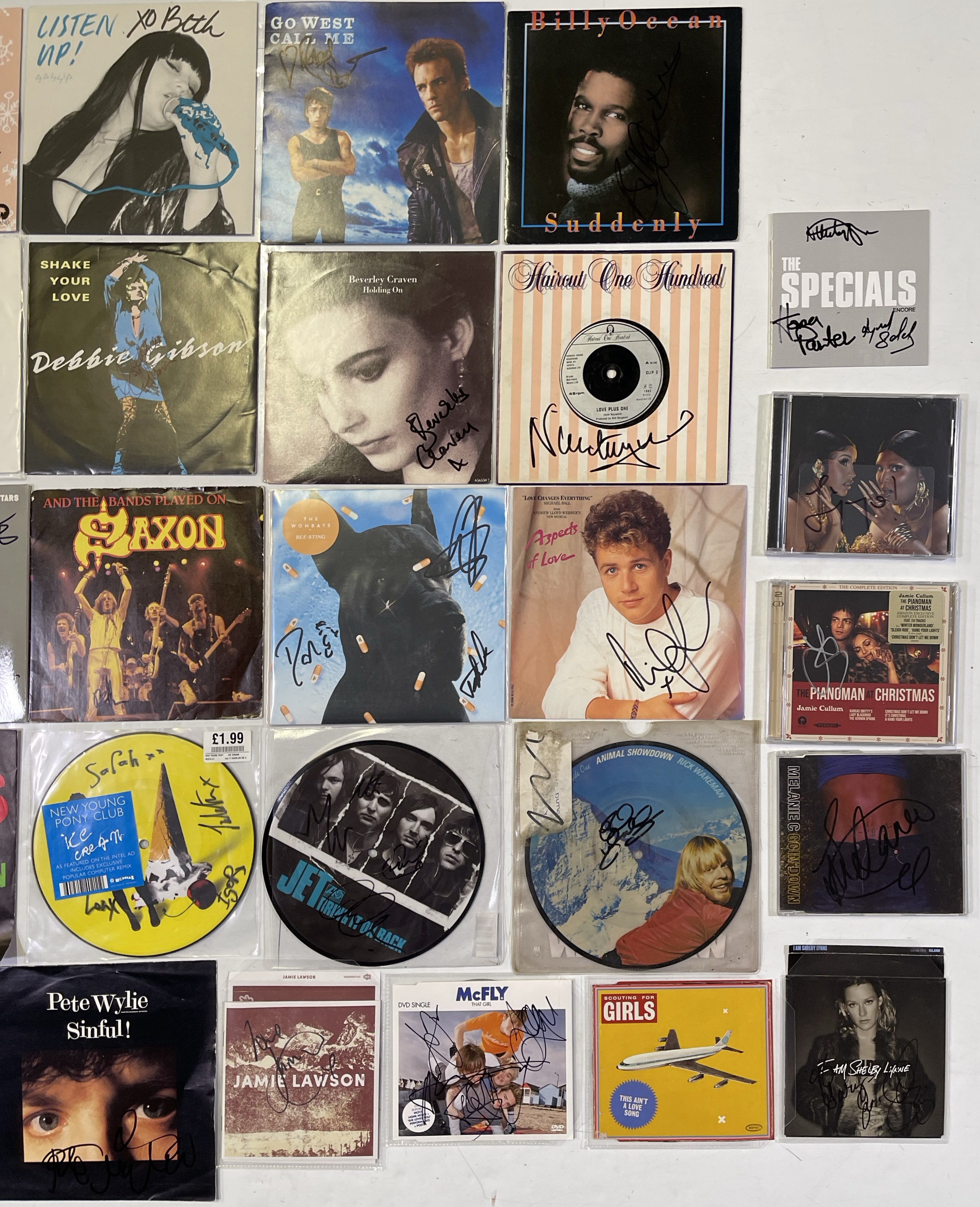 Lot 343 - SIGNED ITEMS - CDS/LPS/7