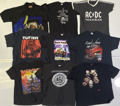 Lot 368 - ROCK / HARD ROCK / METAL - T-SHIRTS COLLECTION.