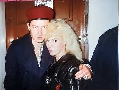 Lot 348 - U2 - BONO AND LARRY SIGNED POSTCARD.