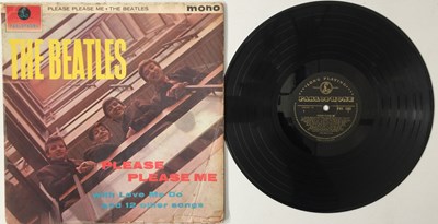 Lot 863 - THE BEATLES - PLEASE PLEASE ME LP (1ST UK MONO 'BLACK AND GOLD' - PMC 1202)