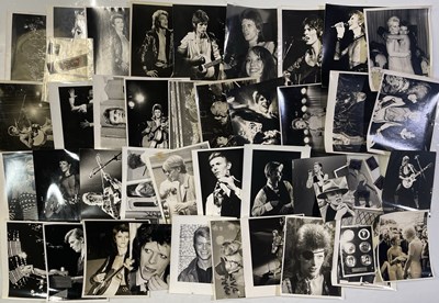 Lot 319 - DAVID BOWIE - LARGE COLLECTION OF ORIGINAL PRESS AND PROMO PHOTOGRAPHS.