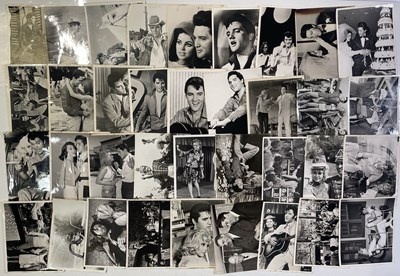 Lot 285 - ELVIS PRESLEY - ORIGINAL PRESS AND PROMO PHOTOGRAPHS