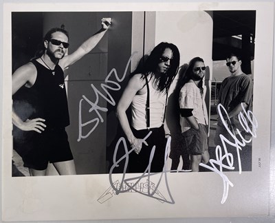 Lot 359 - METALLICA - SIGNED PHOTOGRAPH.