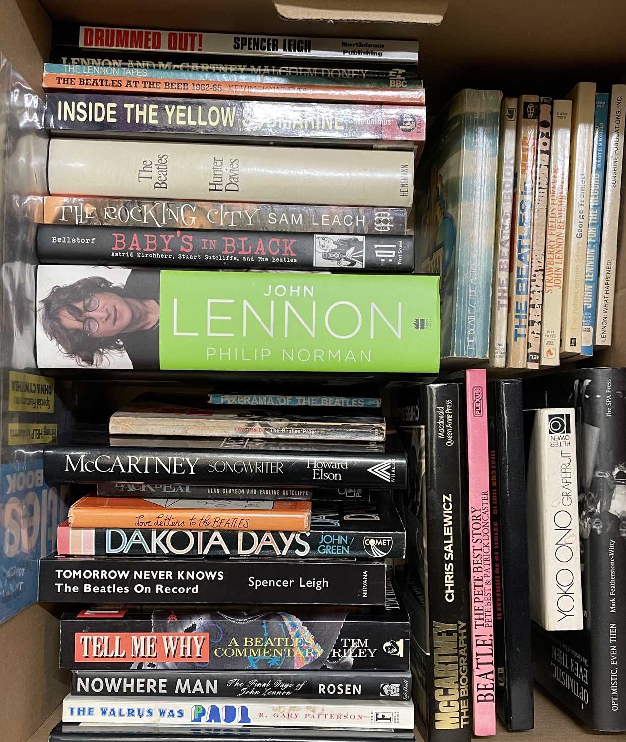 Lot 259 - THE BEATLES - COLLECTION OF BOOKS AND