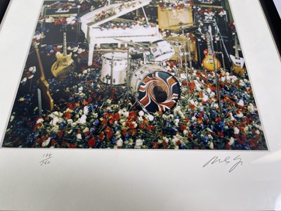 Lot 542 - OASIS - MICHAEL SPENCER JONES SIGNED 'DON'T LOOK BACK IN ANGER' LIMITED EDITION PHOTO PRINT