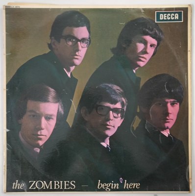 Lot 966 - THE ZOMBIES - BEGIN HERE LP (ORIGINAL PRESSING - LK 4679)