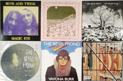 Lot 1136 - CONTEMPORARY PSYCH / GARAGE / PUNK - LP COLLECTION