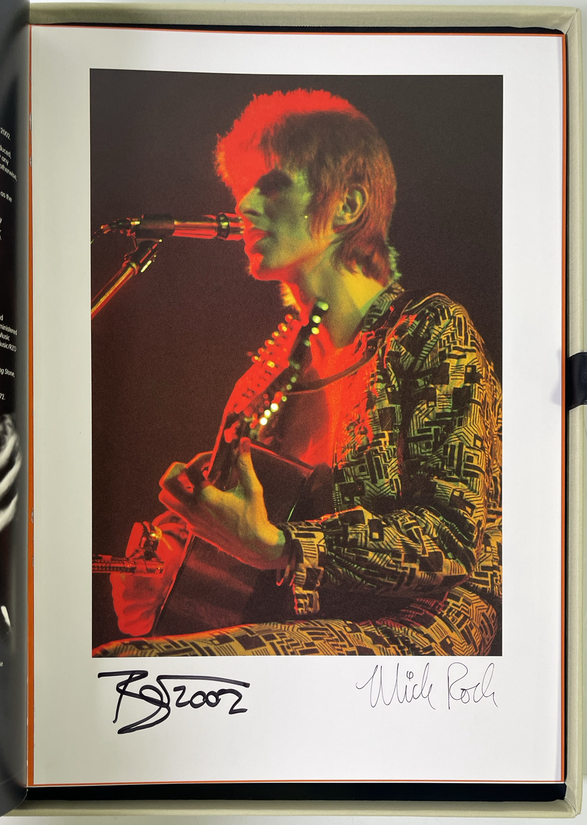 洋書 MOONAGE DAYDREAM David Bowie MICK ROCK Moonage Daydream: The Life and Times of Ziggy Stardust by